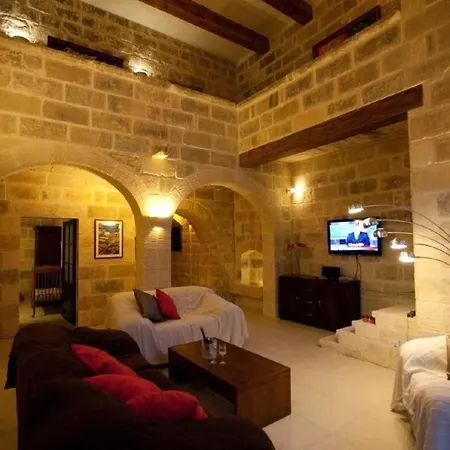Ferienhaus Tina Għarb